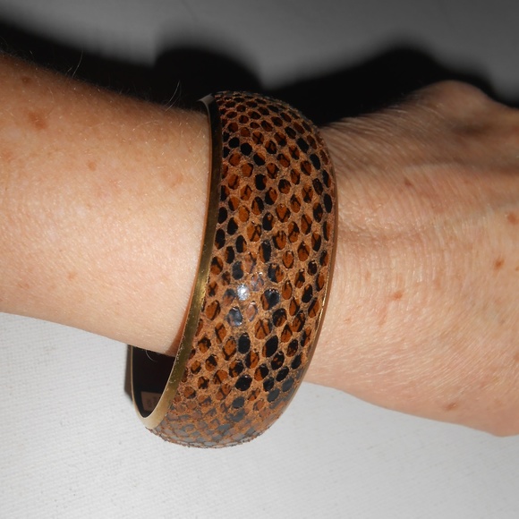 Two's Company Snake Skin Bangle Bracelet - Picture 2 of 4